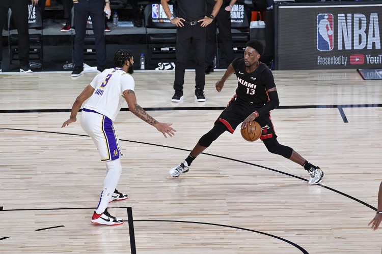 官方入口-韦德:事情没按预期发生就会被挑刺 比如阿德巴约&湖人园区冠军